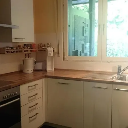 Grosses Haus Mit Garten, Schnelles W-lan, Ruhige Lage Σπίτι διακοπών Rastede